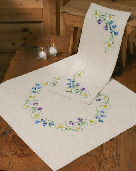 Broderikit Forårsblomster 67 x 67 cm