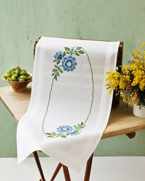 Broderikit Blomster i X-sting 40 x 80 cm