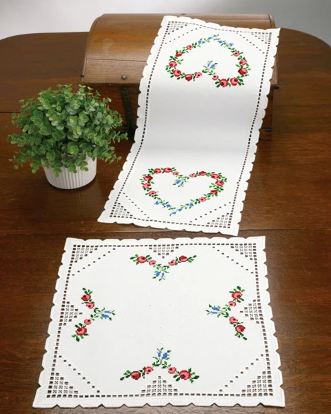 Broderikit Hardanger hjerte 29 x 69 cm