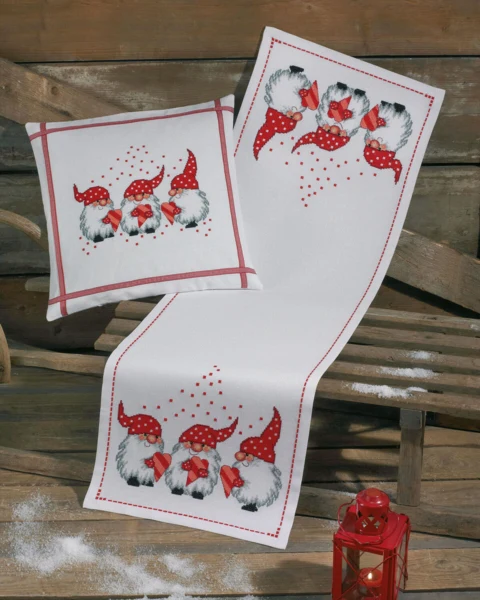 Broderikit 3 nisser 36 x 108 cm