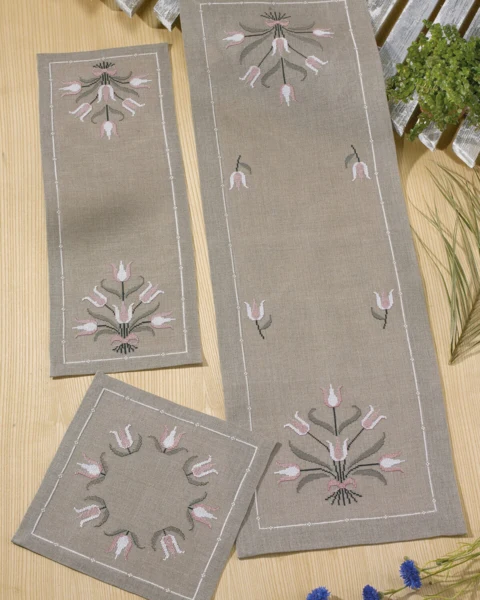 Broderikit Tulipaner 32 x 98 cm