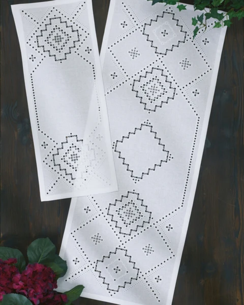Broderikit Hardanger 41 x 106 cm
