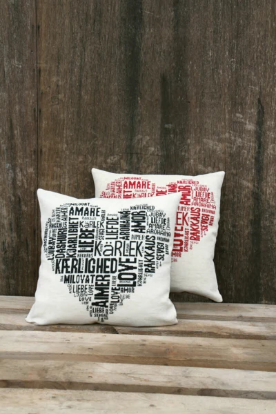 Broderikit Love sort 39 x 39 cm