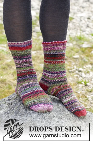 179-21 Rock Socks by DROPS Design
