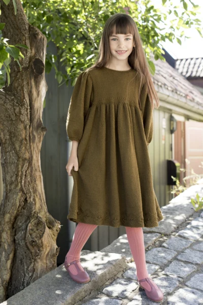 DG417-03 Vilja Kjole Skogsgrønn