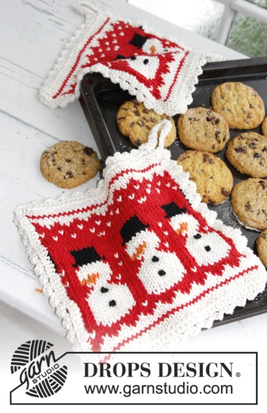 0-792 3 Little Snowmen by DROPS Design