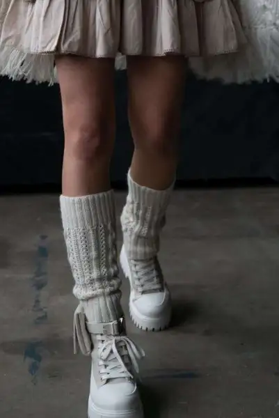 GG 293-13 RENÉE LEGGVARMERE