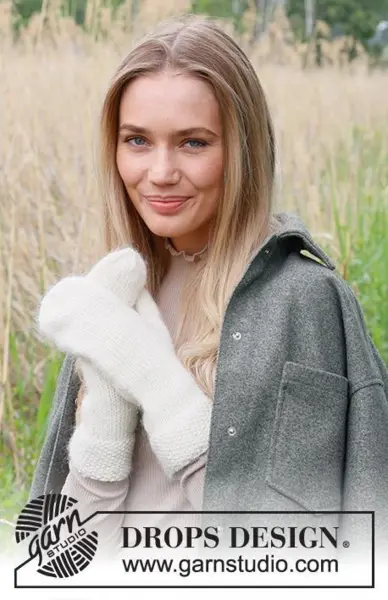 234-58 Winter Spirit Mittens by DROPS Design