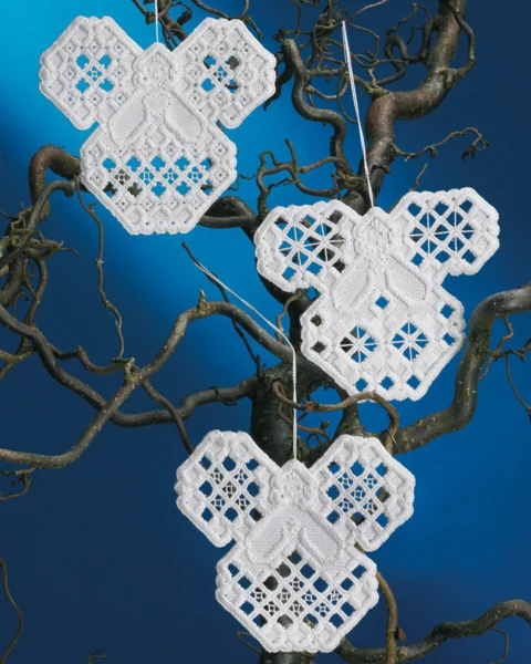 Broderikit Juleengle hardanger 10 x 11 cm