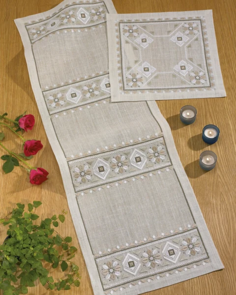 Broderikit Beige / Hvid 37 x 37 CM