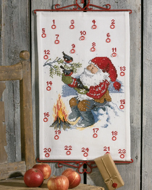 Broderikit Nisse v/ bål B5125/35 35 x 56 cm