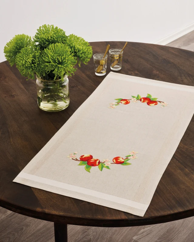 Broderikit Æbler 40x80cm