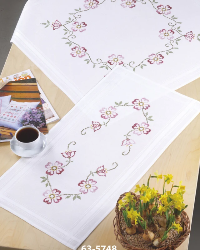 Broderikit Rosa blomster xxx 40 x 80 cm