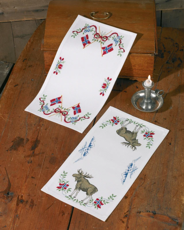 Broderikit Hilsen fra Norge Elg 25 x 48 cm