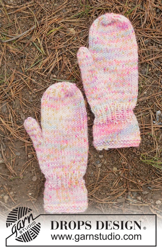 50-6 Fairy Flurry Mittens by DROPS Design