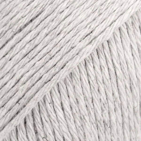 DROPS Loves You 9 102 Lys grå