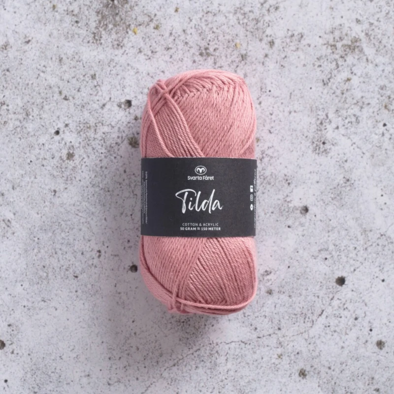 Svarta Fåret Tilda 550 Koral rosa