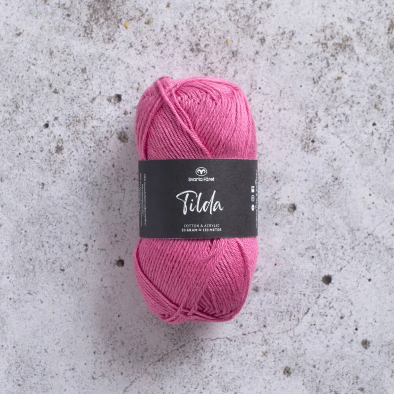 Svarta Fåret Tilda 48 Fuchsia