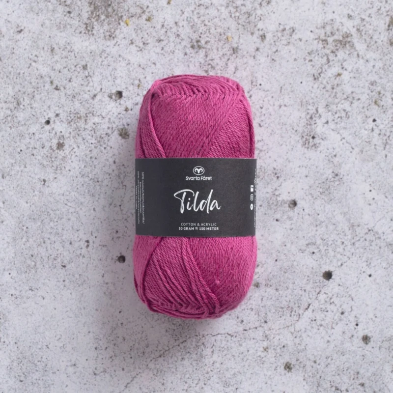 Svarta Fåret Tilda 63 Rød lilla