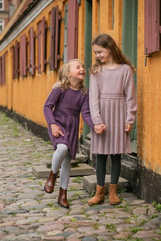 DSA69-08 Netta Kjole Lavendel