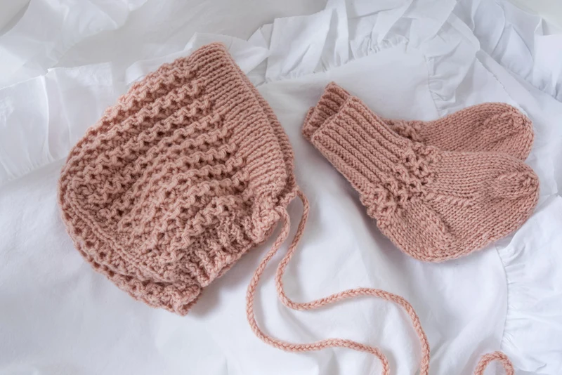 DG414-02 Ethel Babysett Dus Fersken