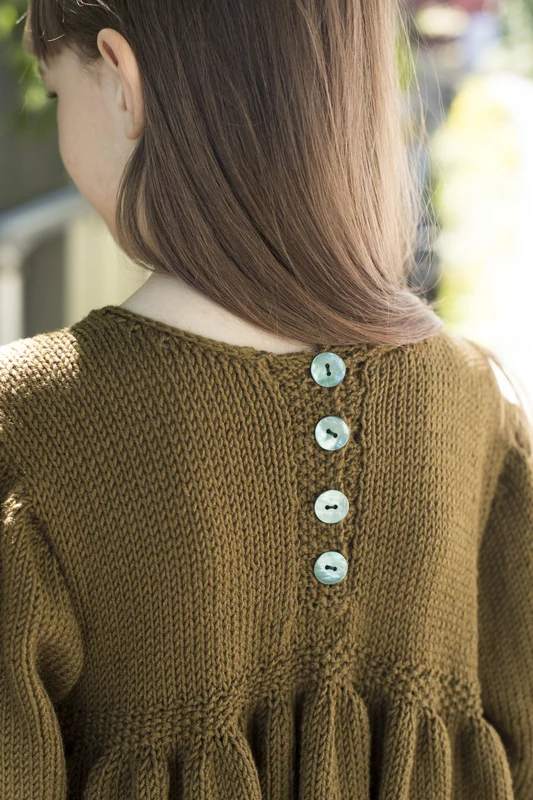 DG417-03 Vilja Kjole Skogsgrønn