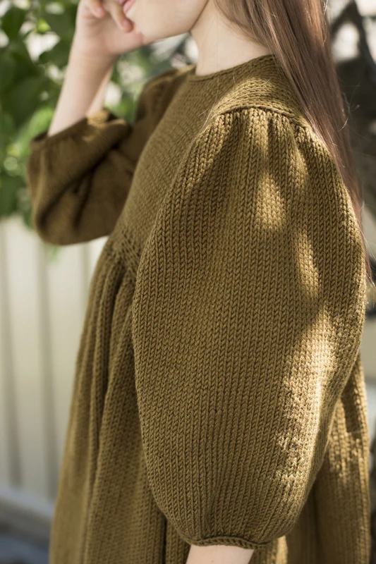 DG417-03 Vilja Kjole Skogsgrønn