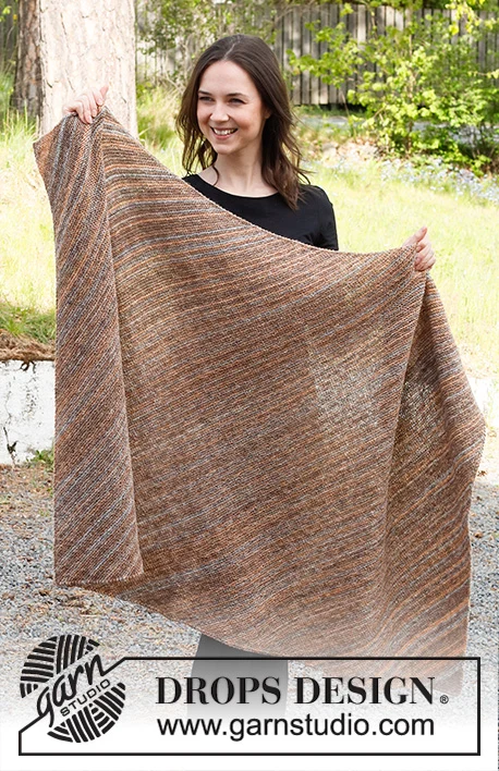 214-9 Shouldering Autumn by DROPS Design