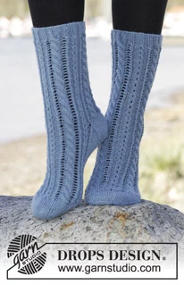 DROPS 166-28
Strikket i Fabel