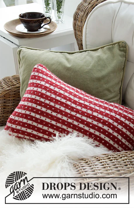 0-1475 Candy Cane Lane Nap by DROPS Design