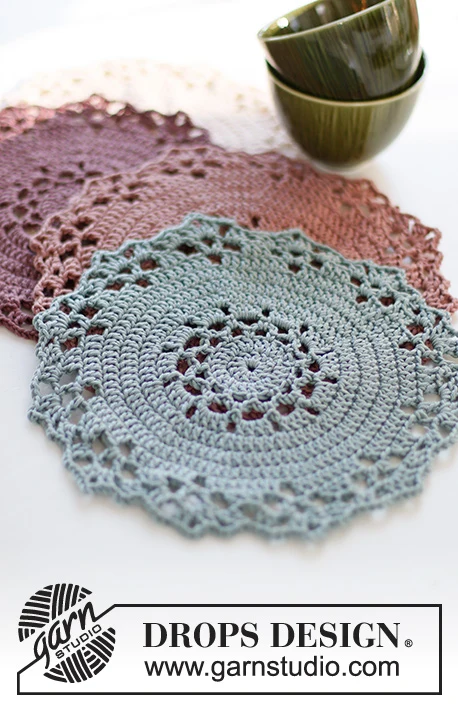 0-1516 Festive Feast by DROPS Design