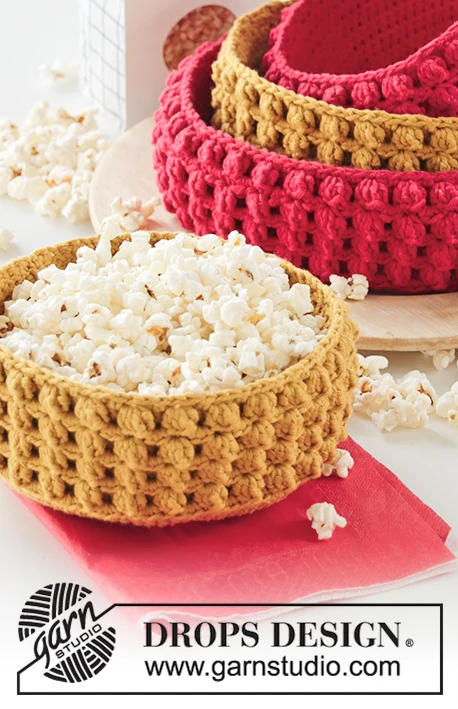 0-1437 Christmas Crunch by DROPS Design