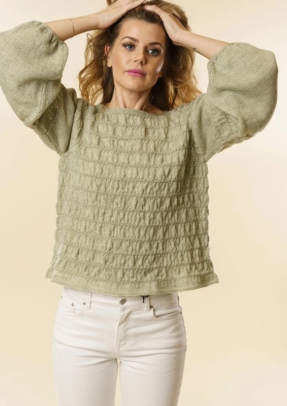 1828 Bluse med rynkede striber