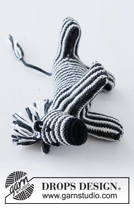 37-19 Oreo the Zebra by DROPS Design