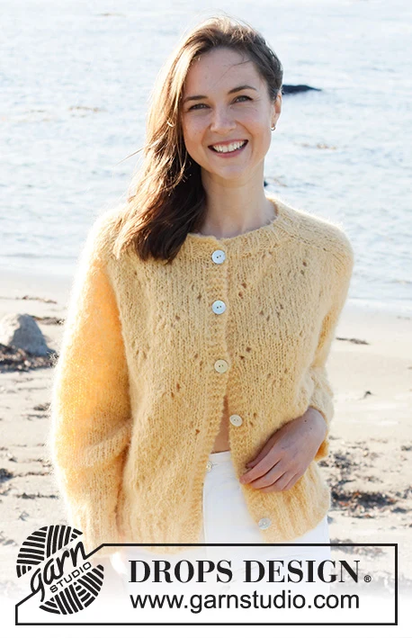 221-31 Sunshine Impressions by DROPS Design