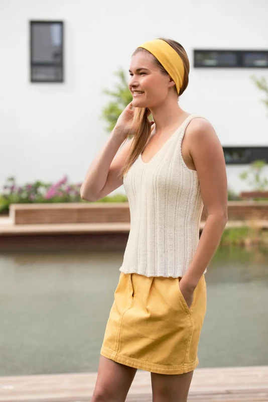 DG439-01 Sina Singlet