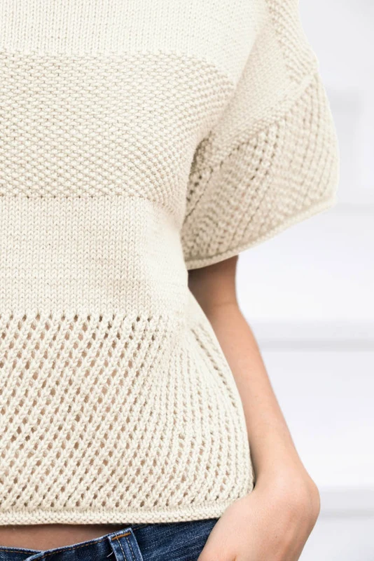 DG439-03 Cara T-Skjorte