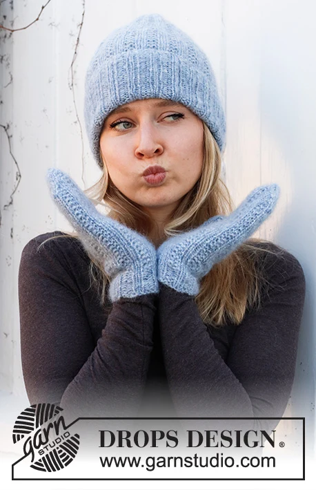 214-30 Winter Powder Set by DROPS Design