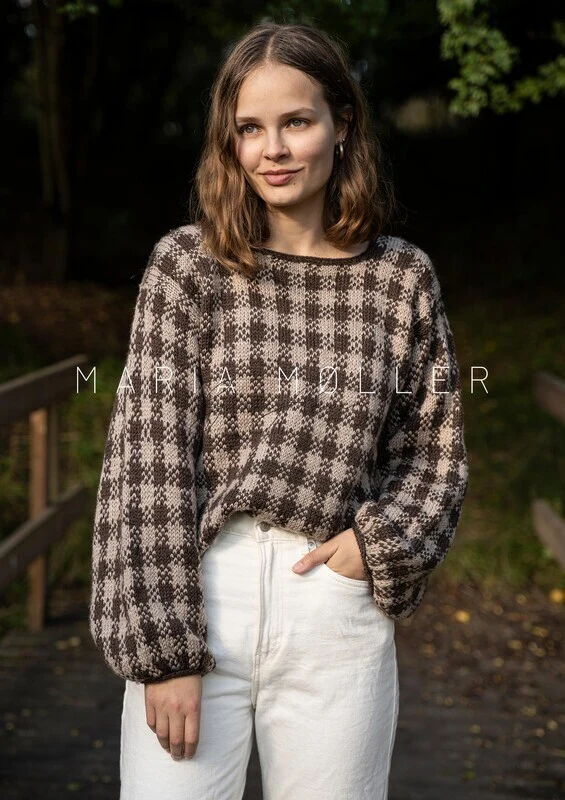 MM07 Gingham Sweater