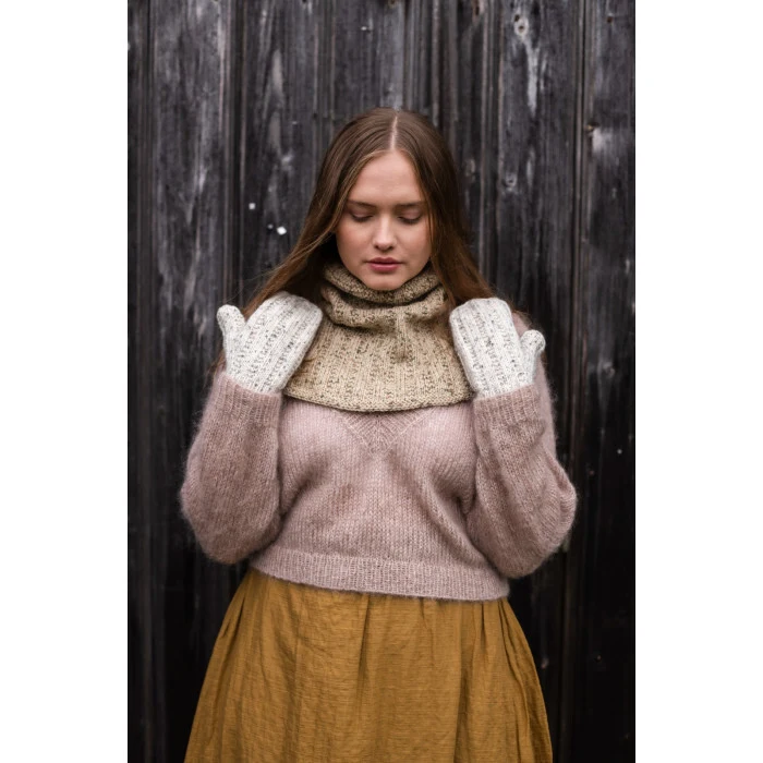 91889 TIMMER – HALSEDISSE I BRUDT RIB