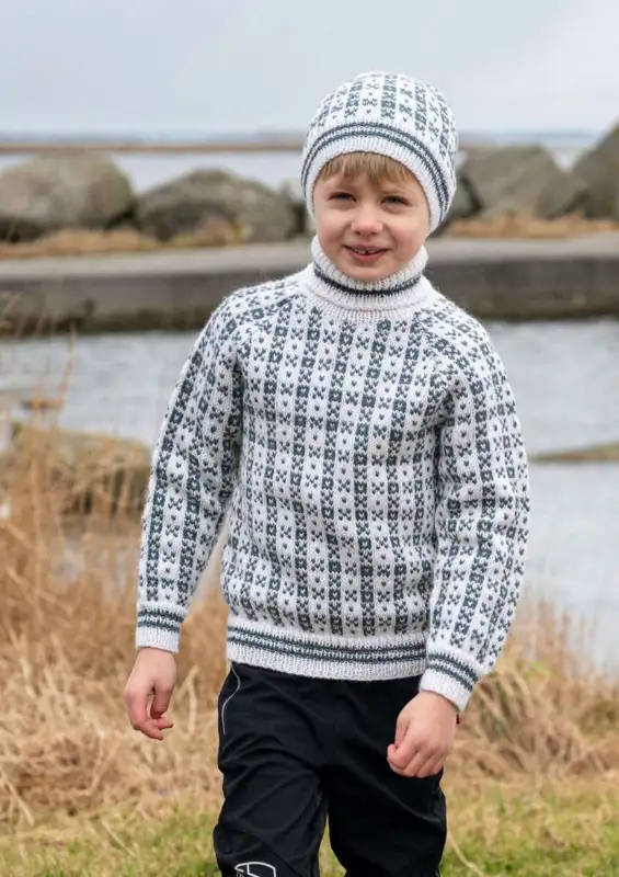 DG 449-04 ISLENDER GENSER