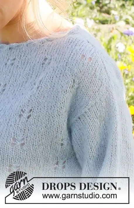 230-49 Blue Butterfly by DROPS Design