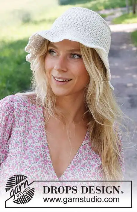 229-29 Sunshine Smiles by DROPS Design