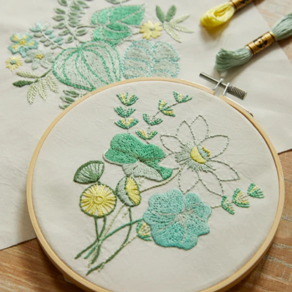 DMC Mindful making, The Water Garden