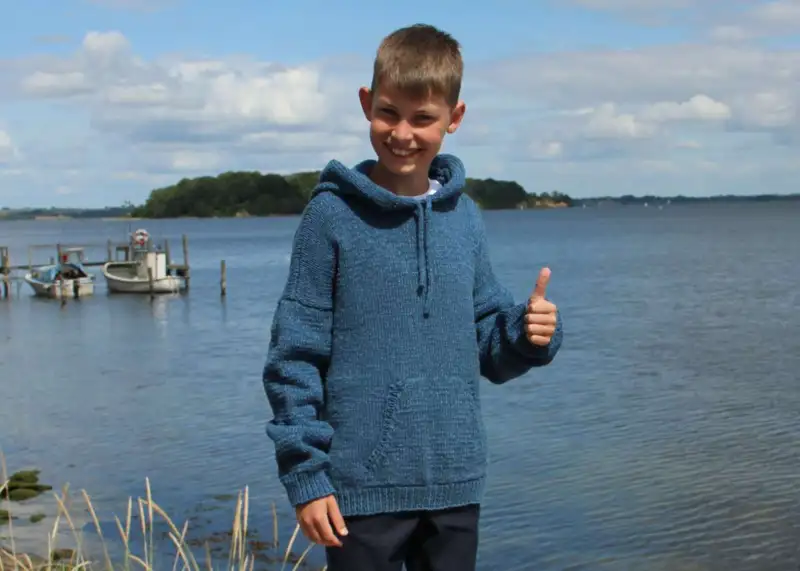 96750 Hoodie - Little ones & tweens