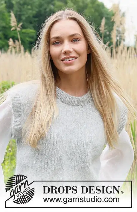 235-17 Over Dover by DROPS Design