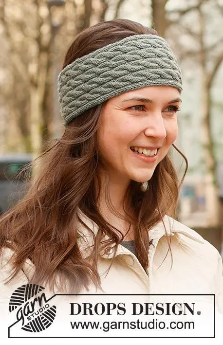 234-15 Waves of Sage by DROPS Design