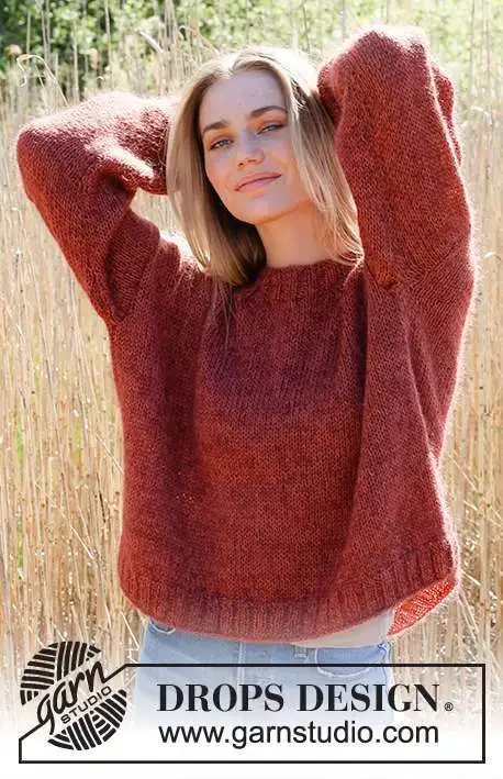 235-10 Crimson Moon by DROPS Design