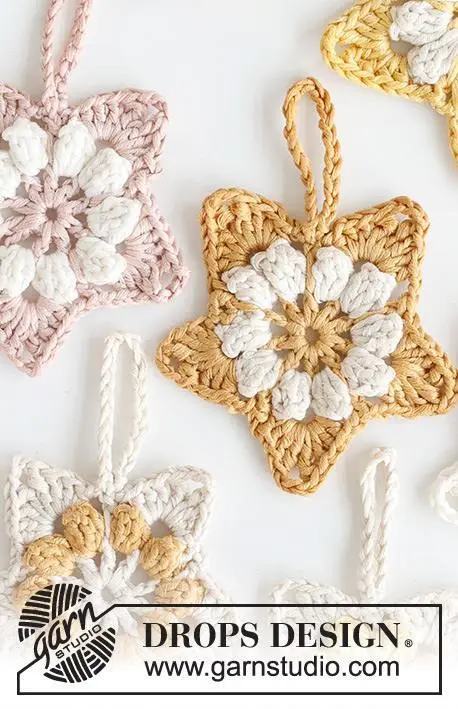 0-1581 Blooming Stars by DROPS Design