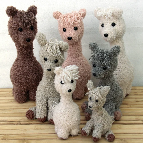 99290 Alpaca Family